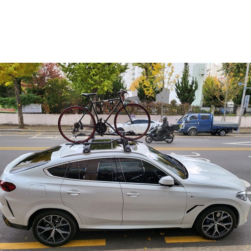 BMW X6 자전거랙, 툴레 프로라이더598 블랙